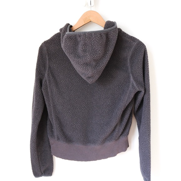American Eagle Wool Sweater - Picture 9 of 9